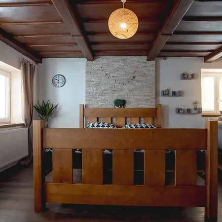 Melior Krumlove * Český Krumlov